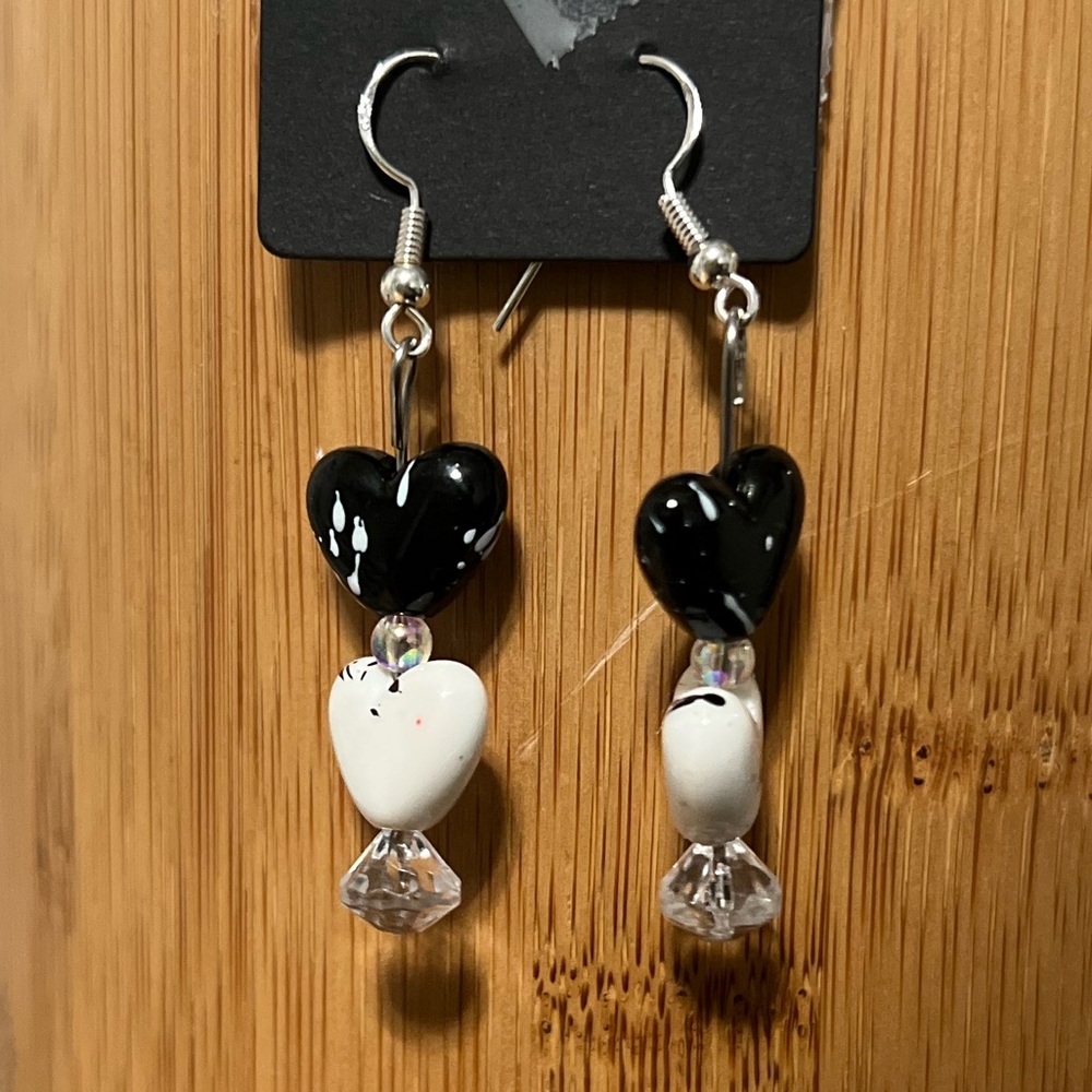 Elegant Black and White Heart Earrings